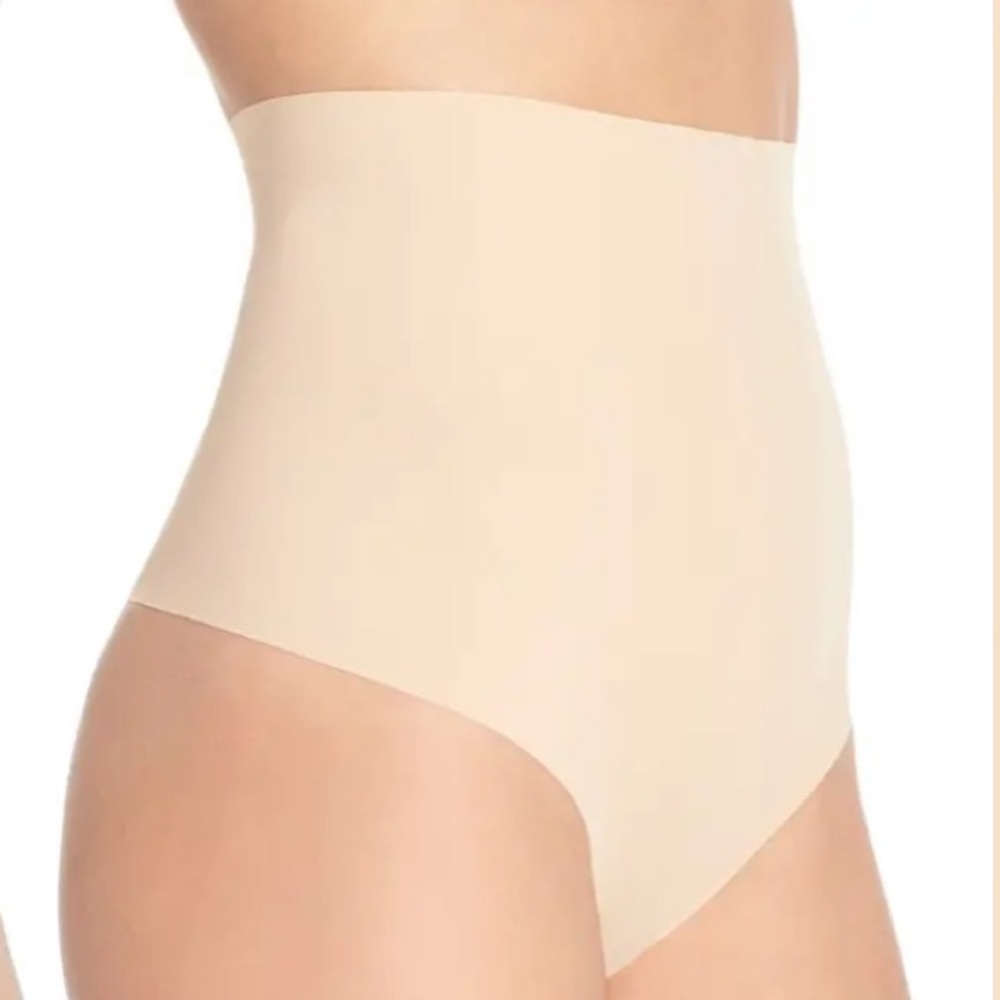 COMMANDO Control Top Thong